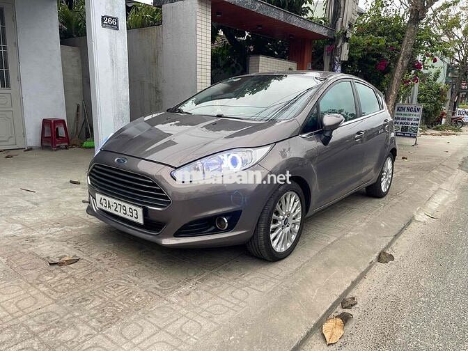 Ford Fiesta 2016 1.5 AT Titanium - 91000 km