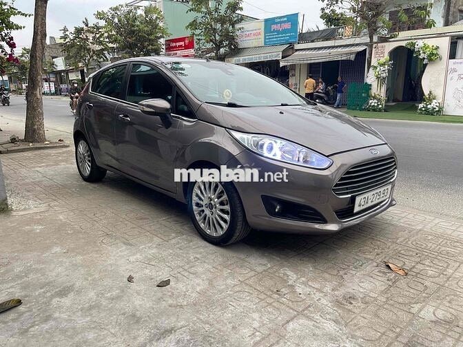 Ford Fiesta 2016 1.5 AT Titanium - 91000 km