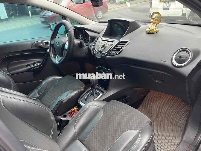 Ford Fiesta 2016 1.5 AT Titanium - 91000 km