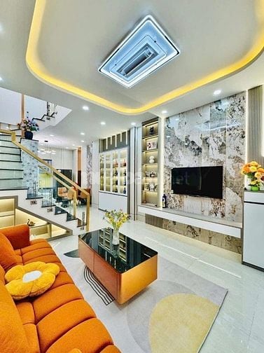 Cực hot! Bán nhà hẻm DT 54m2 Nguyễn Văn Thủ – Gần chợ Tân Định, Q1