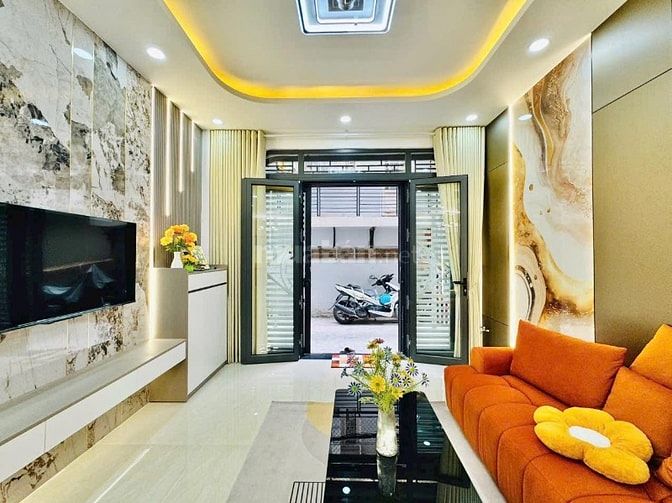Cực hot! Bán nhà hẻm DT 54m2 Nguyễn Văn Thủ – Gần chợ Tân Định, Q1