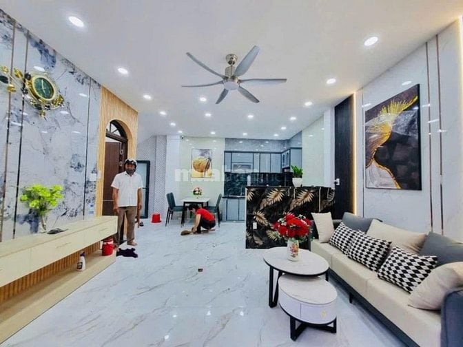 Nhà Ngang 6m Gần chợ phường 9 giá 5Ty200 còn thương lượng