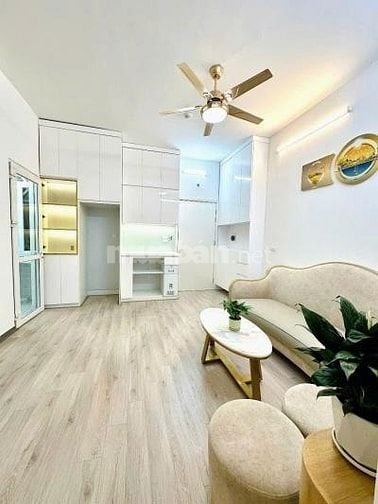 Nhà đẹp trung tâm Hai Bà Trưng 4 tầng phân khúc hiếm 2.X tỷ có sổ