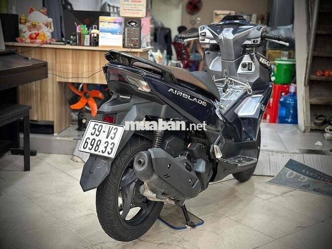 AB 160 ODO 8K KM HỖ TRỢ GÓP BAO ĐẬU