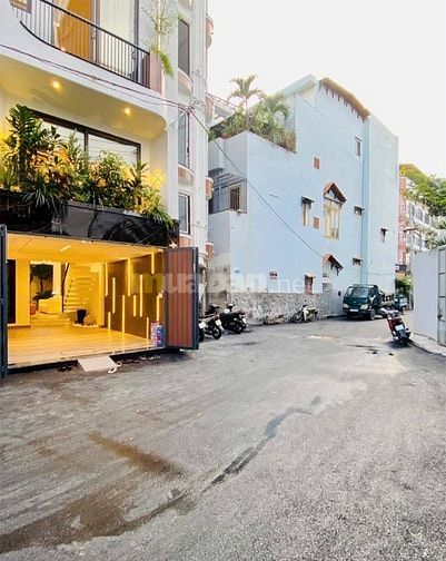 bán nhà DT 4M x 16M ĐƯỜNG HẺM Ô TÔ XE TẢI, SIÊU PHẨM THANG MÁY 450kg 