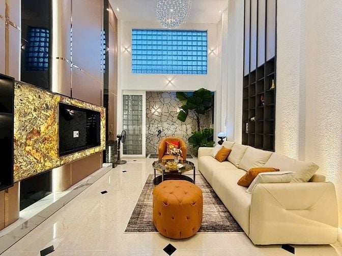 bán nhà DT 4M x 16M ĐƯỜNG HẺM Ô TÔ XE TẢI, SIÊU PHẨM THANG MÁY 450kg 