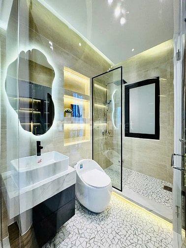 bán nhà DT 4M x 16M ĐƯỜNG HẺM Ô TÔ XE TẢI, SIÊU PHẨM THANG MÁY 450kg 