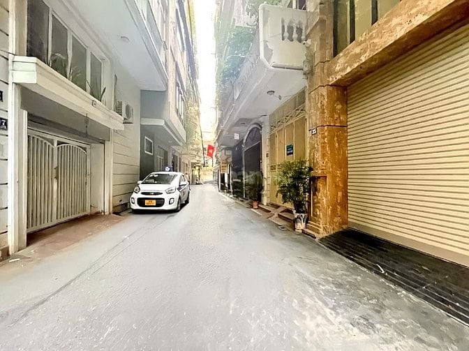 HIẾM! PHÂN LÔ TRẦN QUANG DIỆU, 48M2*6T, THANG MÁY, KD,GARA OTO 15TỶ2.