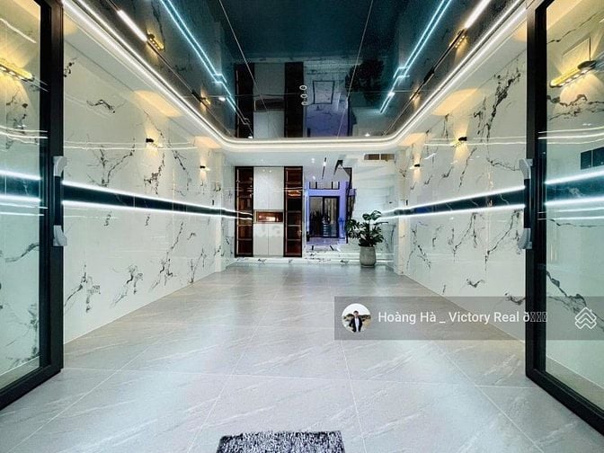 Siêu hiếm nhà 4 tầng mặt tiền đường Lê Lai, P12, TB, 4.7 x 15m - 69 m2