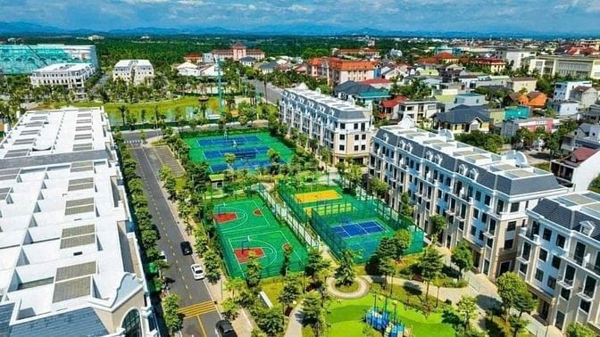 Bán Gấp Căn Xẻ khe Shophous tại Vincom Thành phố Đông Hà, Quảng Trị 