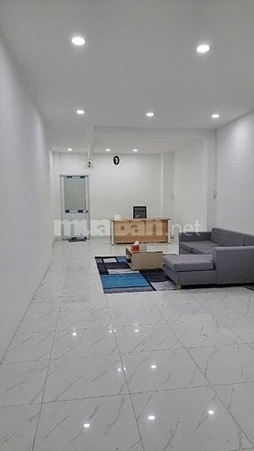 Nhà MT Nguyễn Trãi, P11, Quận 5; Tổng DT 505m², 4,1m x 30m, nở hậu 10m