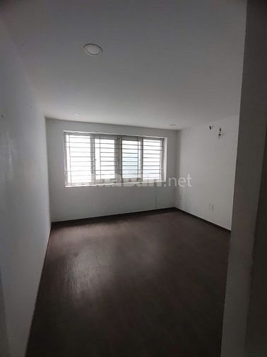 Nhà hẻm Gia Phú 4x16m lững 2 lầu 1t 6Pn có thang máy