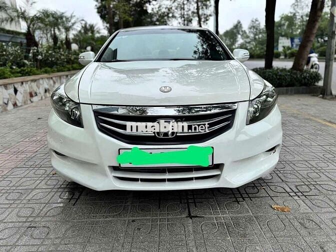 Honda Accord 2011 2.4 AT