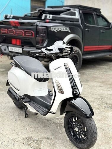 Cần bán vespa sprint 2015