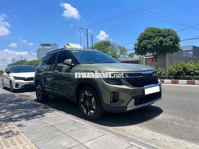 Kia Seltos 1.5 Premium siêu lướt sản xuất 2024