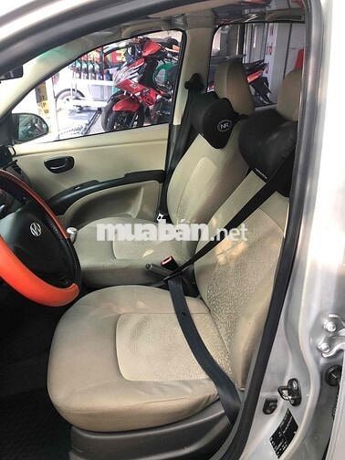 Hyundai 2013 - 130000 km
