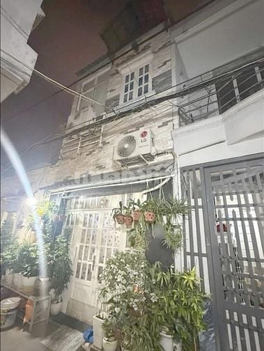 NHÀ RẺ Q7 CÁCH MẶT ĐƯỜNG TRẦN XUÂN SOẠN ĐÚNG 1 CĂN GIÁ 3.3 tỷ TL