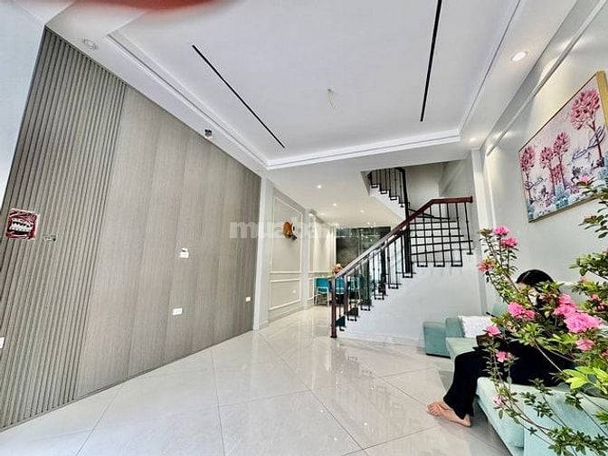 NHÀ ĐẤT 43M2 MINH KHAI - DƯƠNG VĂN BÉ - 50 RA Ô TÔ - 2 THOÁNG 