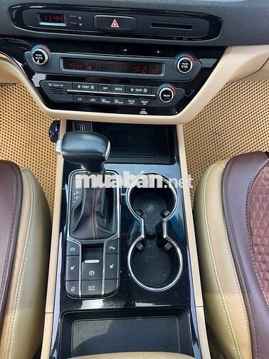 Kia Sedona 2020  2.2 DATH full dầu xe rất mới HIẾM