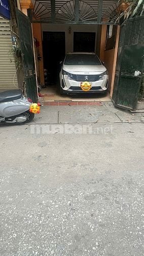 Ba Đình – Nhà riêng 60m², ô tô ngủ trong nhà, giá nhẹ tênh 15 tỷ! Hoa 