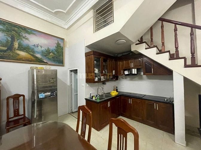 Nhà riêng ngõ phố trương định gần nguyễn an ninh dt45m2x4t giá 12tr