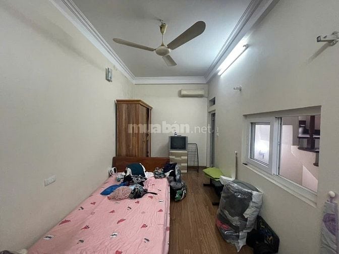 Nhà riêng ngõ phố trương định gần nguyễn an ninh dt45m2x4t giá 12tr