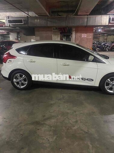 Ford Focus 2014 Trend 1.6 AT - 105000 km