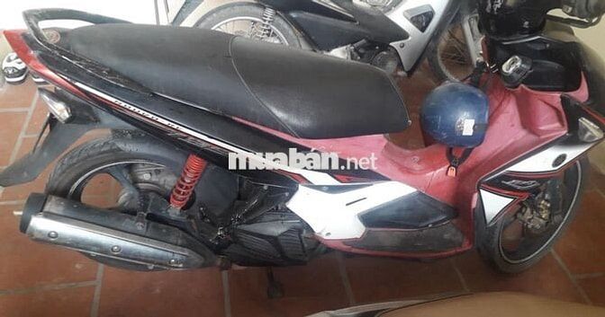 nouvorc 135 2010 màu đỏ trắng 90%