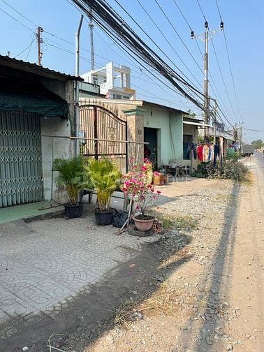 Bán đất mặt tiền TL822, ngay ngã 4, chợ Tân Mỹ, Đức Hòa, Long An