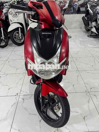 AB 2008 LAO ĐỘNG CÀY CUỐC