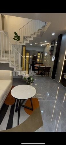 Cho thuê nhà nguyên căn hẻm 122 Dương Quảng Hàm, p1 , Q Gò Vấp
