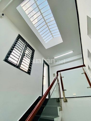 Bán nhà riêng tại Hoàng Ngân, p 16, Quận 8/ 52m2. Giá 2 tỷ 690.