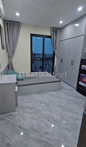 Bán tòa dòng tiền 68m2 tại Đặng Văn Ngữ Đống Đa Hà Nội giá 18,9 tỷ