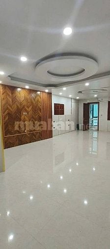 Bán tòa nhà Văn phòng 7 tầng phố Thái Hà, 118m, giá chào 47 tỷ có TL