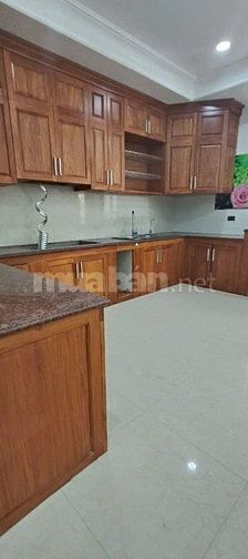 Bán tòa nhà Văn phòng 7 tầng phố Thái Hà, 118m, giá chào 47 tỷ có TL