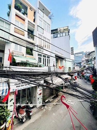 Nhà thật 100% mặt tiền khu Huỳnh Văn Bánh - Duy Tân P15 Phú Nhuận