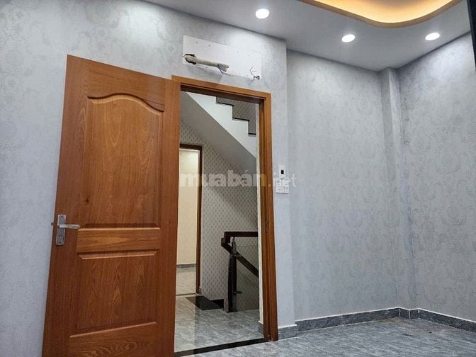 Cần bán nhà căn góc, 1trệt, 2 lầu, ST, 4,3mx10m, Hẻm 312 Âu Dương Lân