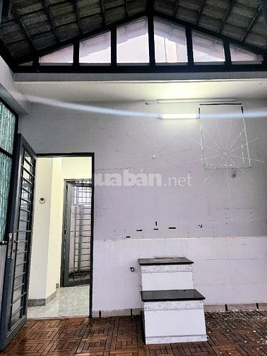 Cần bán nhà căn góc, 1trệt, 2 lầu, ST, 4,3mx10m, Hẻm 312 Âu Dương Lân