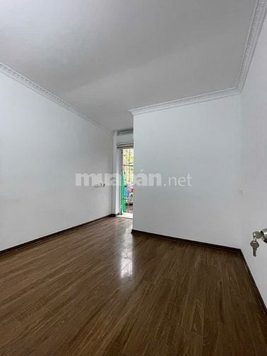 BÁN NHÀ PHỐ LĨNH NAM 30M 2 TẦNG 2,15 TỶ