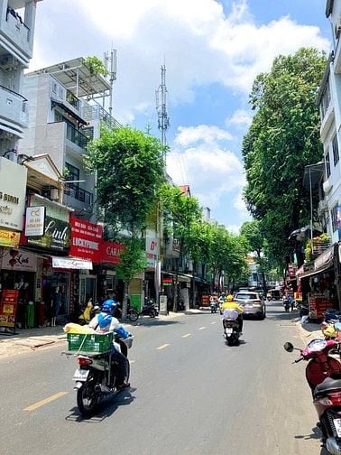 BÁN NHÀ MẶT TIỀN : 193 NGUYỄN THÁI BÌNH - P. 4 - Q. TÂN BÌNH - TPHCM