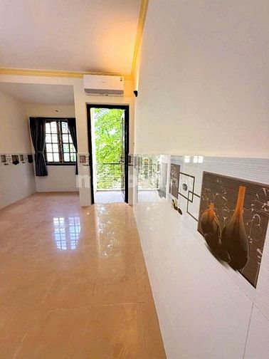 BÁN NHÀ MẶT TIỀN : 193 NGUYỄN THÁI BÌNH - P. 4 - Q. TÂN BÌNH - TPHCM