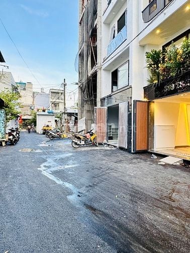 Siêu Phẩm mới xây đường 8m 2 xe hơi lách nhau Đường phạm văn Chiêu