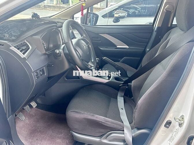Mitsubishi Xpander 2023 MT - 17999 km