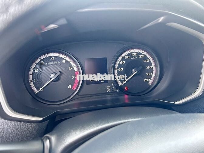 Mitsubishi Xpander 2023 MT - 17999 km