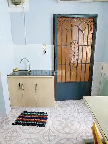Phòng trọ sinh viên cho thuê tại 75/12 Nguyễn Văn Cừ, 3,7 triệu, 20m2,