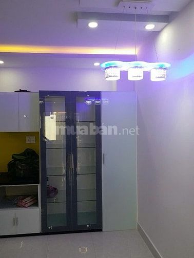 Bán nhà Bình Tân (HXH 6m Lê Văn Quới); 4x10.5m; 2 lầu; sổ hồng; 5,4 tỷ