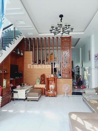 Gần sát Trung Tâm có 1T1L 74m2 chỉ hơn 1T