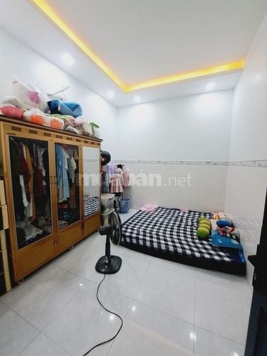 Gần sát Trung Tâm có 1T1L 74m2 chỉ hơn 1T