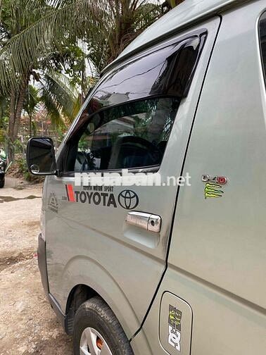 Toyota Hiace 2009 - 325000 km