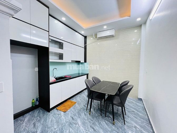 Chính chủ bán nhà 5 tầng, 6 ngủ, 45m2 , ô tô kinh doanh, Lê Đức Thọ,HN